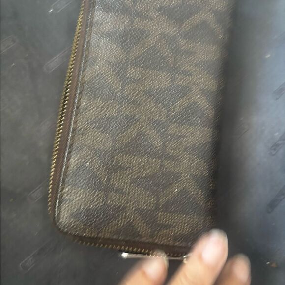 Michael Kors Wallet logo purse if wallet wristlet small purse handbag checkbook - Picture 3 of 6